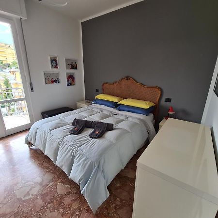 Quando Il Mare Suona By Portofinovacanze Apartman Rapallo Kültér fotó